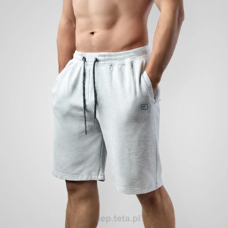 Krótkie spodenki (1816)